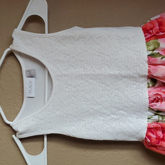 Children's Place Girls Flower Dress - Picture 2 of 3